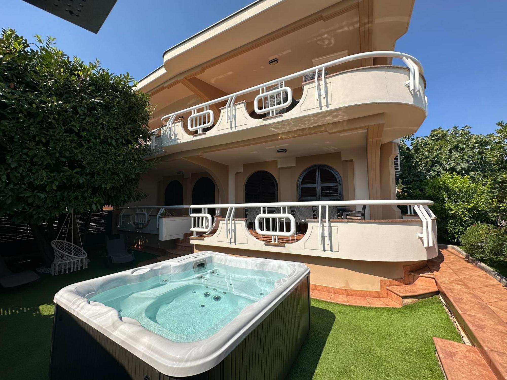 Villa Royale Krk クルク エクステリア 写真