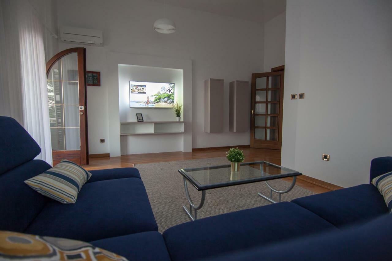 Villa Royale Krk クルク エクステリア 写真