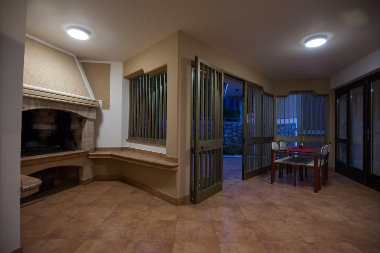 Villa Royale Krk クルク エクステリア 写真